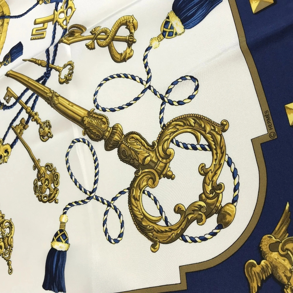 HERMES Authentic White Silk Scarf - Picture 6 of 10